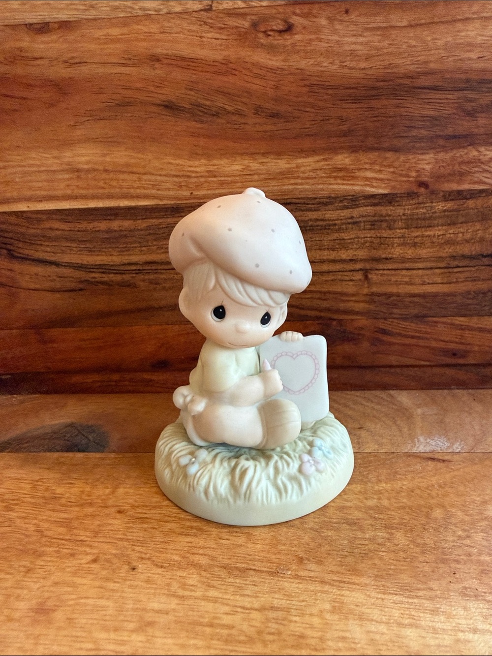 Precious Moments - Loving You Dear Friend 306932 PM4